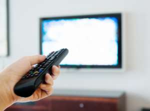 飛利浦電視開(kāi)機(jī)后黑屏有聲音怎么回事 飛利浦電視開(kāi)機(jī)后黑屏不顯示怎么辦