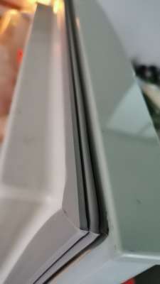 冰箱外面發(fā)燙是怎么回事 冰箱外面發(fā)燙解決方法