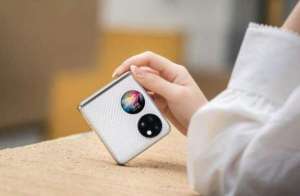 華為折疊屏手機(jī)維修多少錢？網(wǎng)友直呼修不起