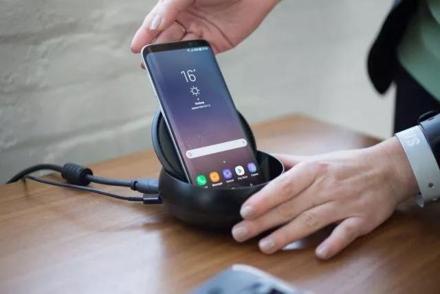 手機維修│三星翻身仗！石墨烯電池大大提高電池充電速度！