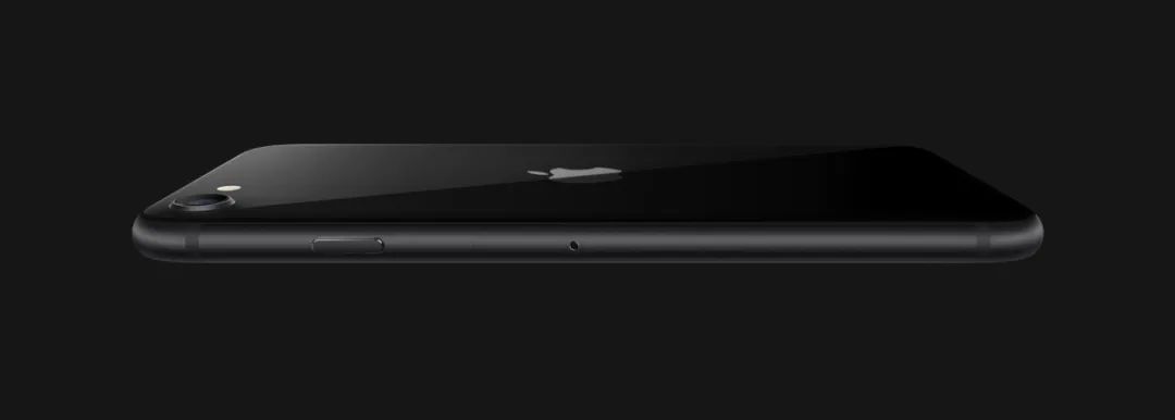 新款iPhone SE值不值得買？看完這幾點你就知道了！