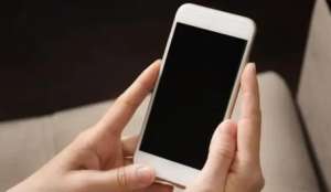 手機(jī)“傷病”賬單大揭秘：維修成本背后的門道